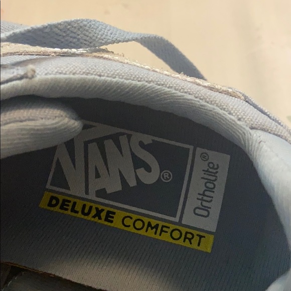Vans! - Picture 6 of 8